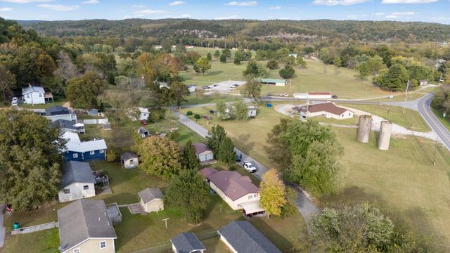 886 Hart Circle, Noel, MO 64854