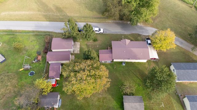 886 Hart Circle, Noel, MO 64854