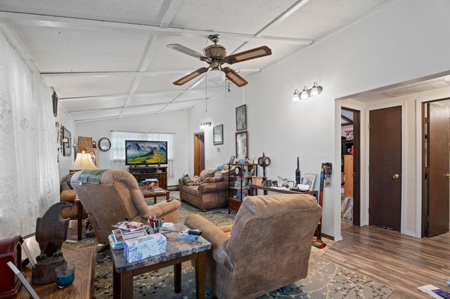 886 Hart Circle, Noel, MO 64854