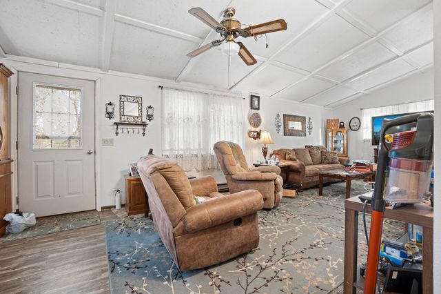 886 Hart Circle, Noel, MO 64854