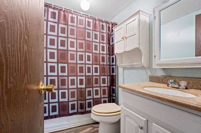 886 Hart Circle, Noel, MO 64854