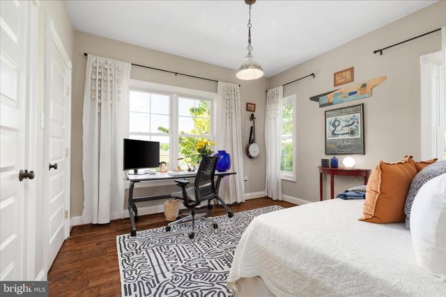 496 CLARY RD, Strasburg, VA 22657