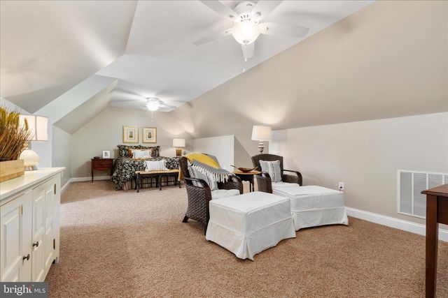 496 CLARY RD, Strasburg, VA 22657