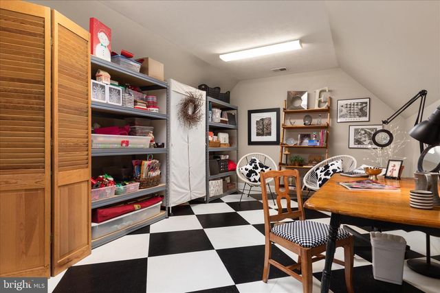496 CLARY RD, Strasburg, VA 22657