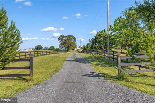 496 CLARY RD, Strasburg, VA 22657