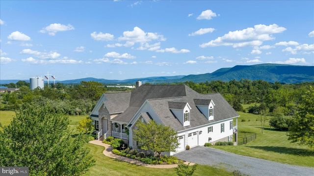 496 CLARY RD, Strasburg, VA 22657