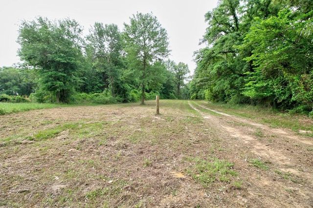 618 Cr 2619, Alto, TX 75925