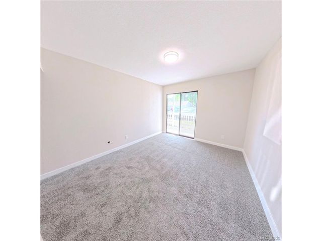8335 Fairmount Dr 4-102, Denver, CO 80247