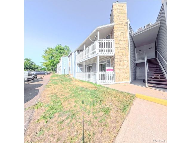 8335 Fairmount Dr 4-102, Denver, CO 80247