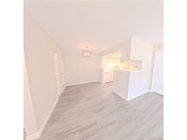 8335 Fairmount Dr 4-102, Denver, CO 80247