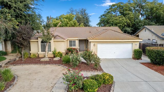 5438 N State Street, Fresno, CA 93722