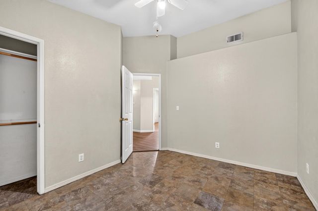 5438 N State Street, Fresno, CA 93722