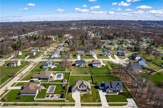 11005 Chippewa Path, North Royalton, OH 44133