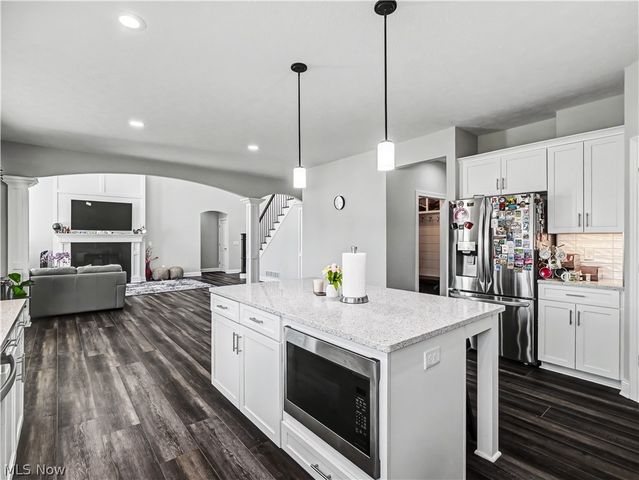 11005 Chippewa Path, North Royalton, OH 44133