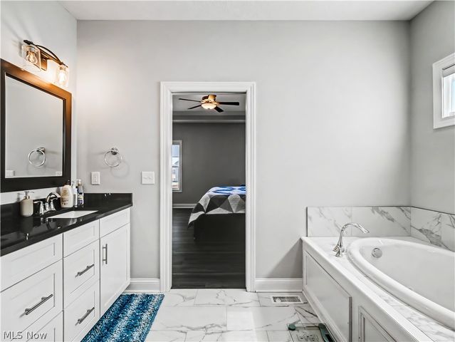 11005 Chippewa Path, North Royalton, OH 44133