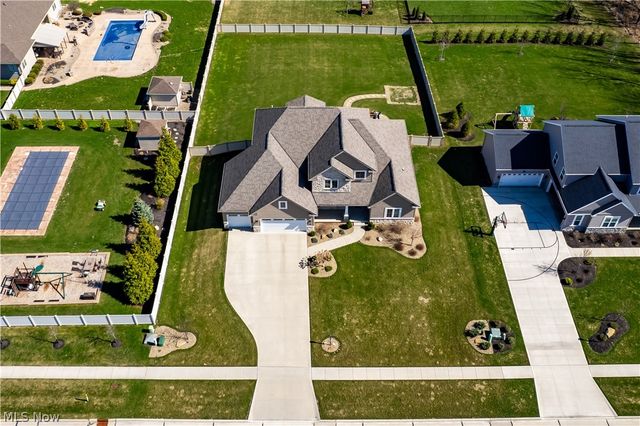 11005 Chippewa Path, North Royalton, OH 44133