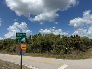 37TH AVE NW, Naples, FL 34120