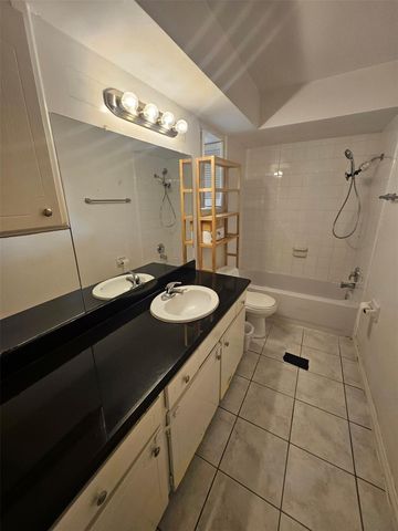 7900 Westheimer Road 234, Houston, TX 77063