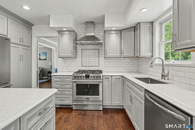 41 Henry Albert Drive, Milford, CT 06460