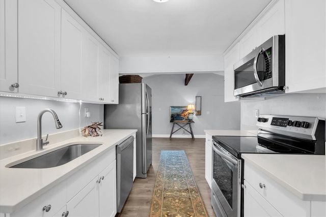 5107 37TH STREET N, St Petersburg, FL 33714