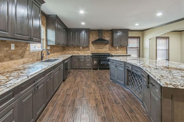24578 Derry Street, Hempstead, TX 77445