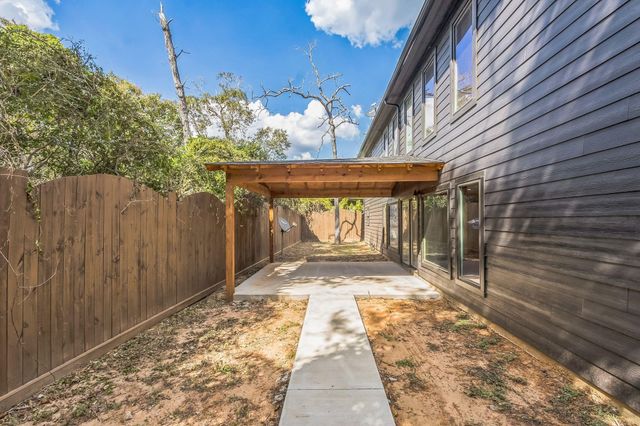 24578 Derry Street, Hempstead, TX 77445