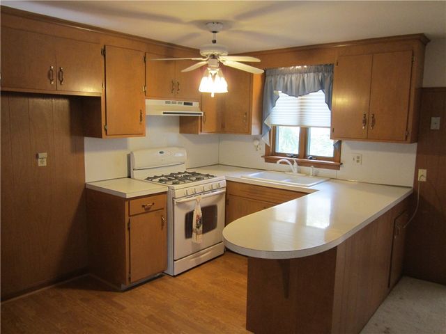 29 Valley Street, Cranston, RI 02920