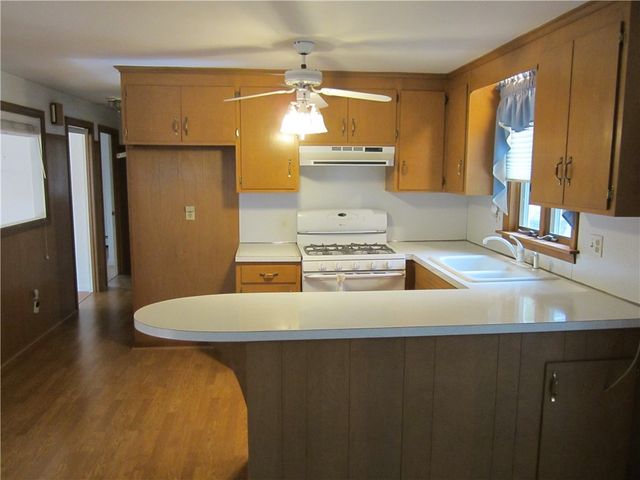 29 Valley Street, Cranston, RI 02920