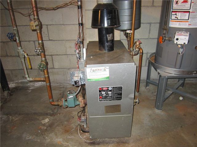 29 Valley Street, Cranston, RI 02920