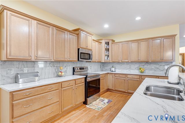 1501 Centerville Parke Dr, Manakin Sabot, VA 23103