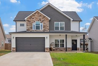 1511 Kingbird Dr, Clarksville, TN 37040