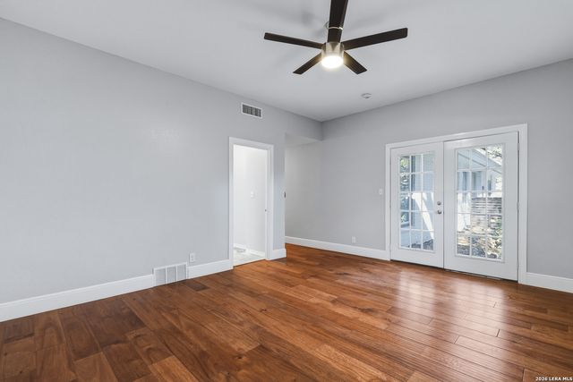 825 Eventide, Terrell Hills, TX 78209