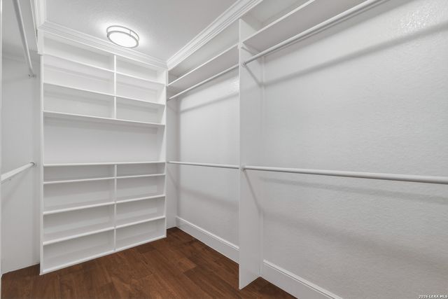 825 Eventide, Terrell Hills, TX 78209