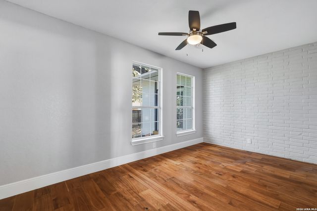 825 Eventide, Terrell Hills, TX 78209