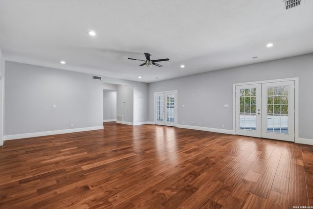 825 Eventide, Terrell Hills, TX 78209