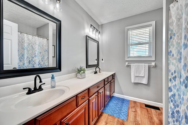 2061 Bluestem Drive, Burlington, KY 41005
