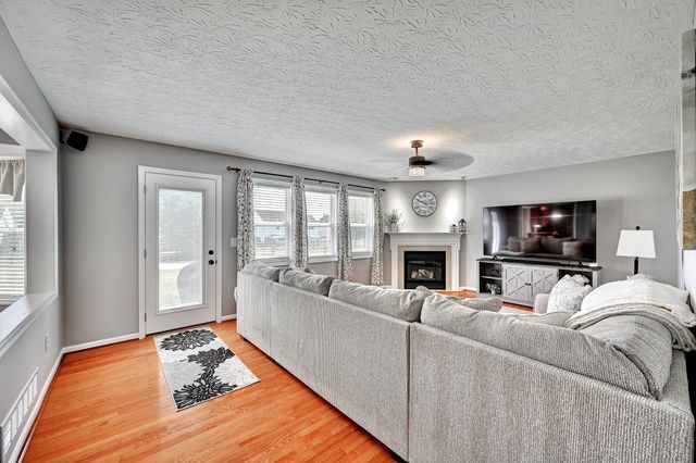 2061 Bluestem Drive, Burlington, KY 41005