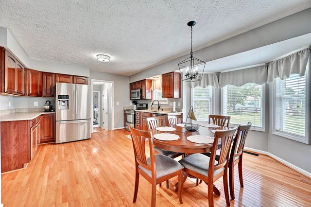 2061 Bluestem Drive, Burlington, KY 41005