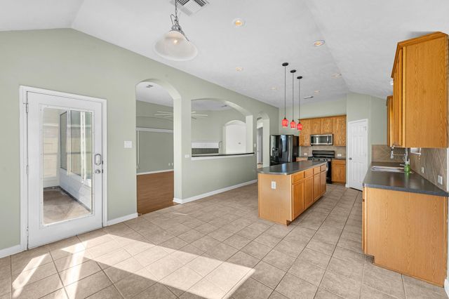 3507 Sebago Drive, Pearland, TX 77584