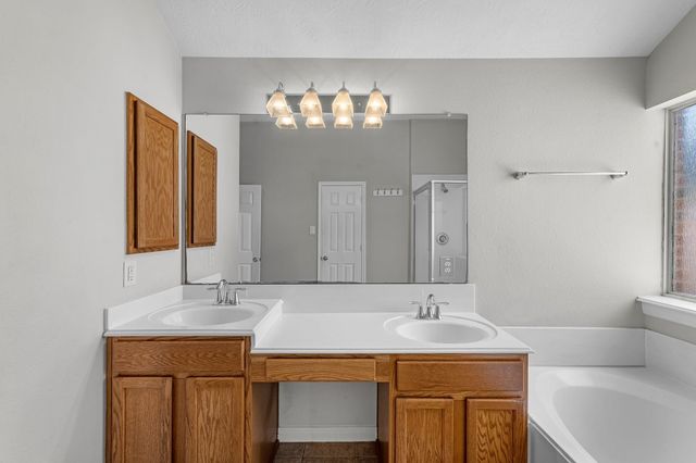 3507 Sebago Drive, Pearland, TX 77584