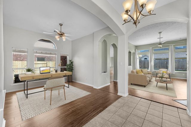 3507 Sebago Drive, Pearland, TX 77584