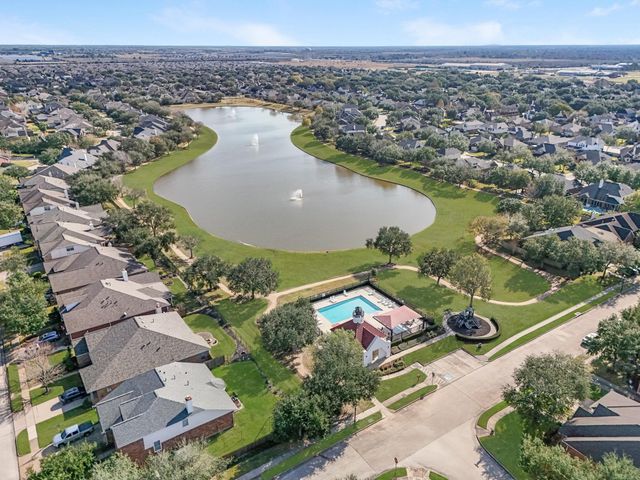 3507 Sebago Drive, Pearland, TX 77584