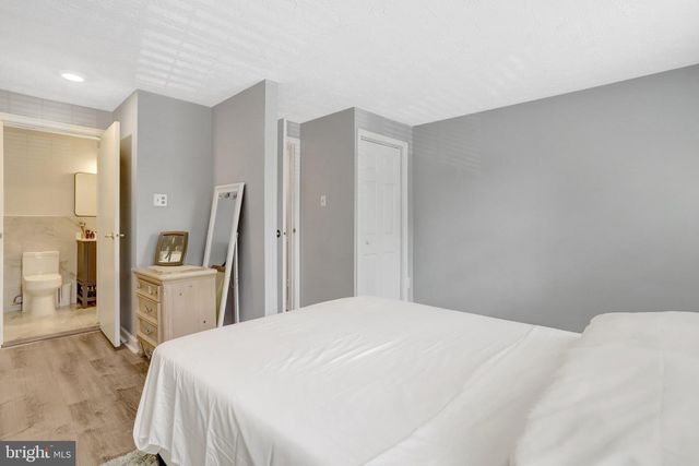 8414 CEDAR FALLS CT, Springfield, VA 22153