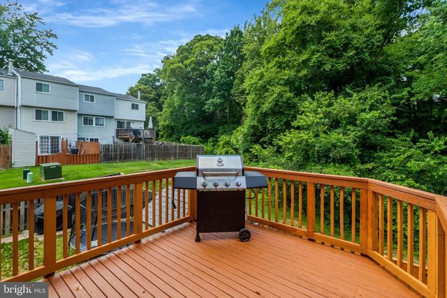 8414 CEDAR FALLS CT, Springfield, VA 22153