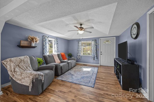 1400 Johnston Street, Gastonia, NC 28054