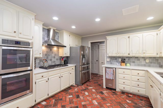 3203 S Milam Street, Amarillo, TX 79109