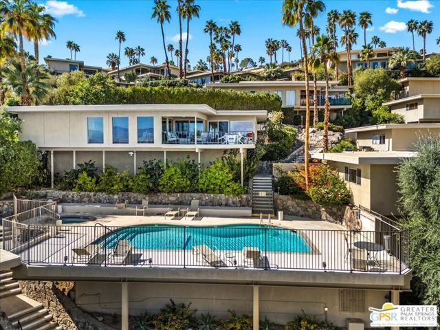 2020 Southridge Drive, Palm Springs, CA 92264