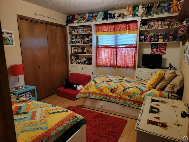 2225 Redwood Ave, Emporia, KS 66801