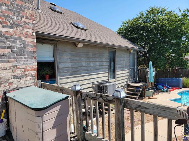2225 Redwood Ave, Emporia, KS 66801