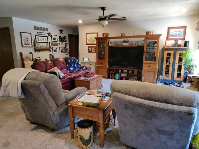 2225 Redwood Ave, Emporia, KS 66801